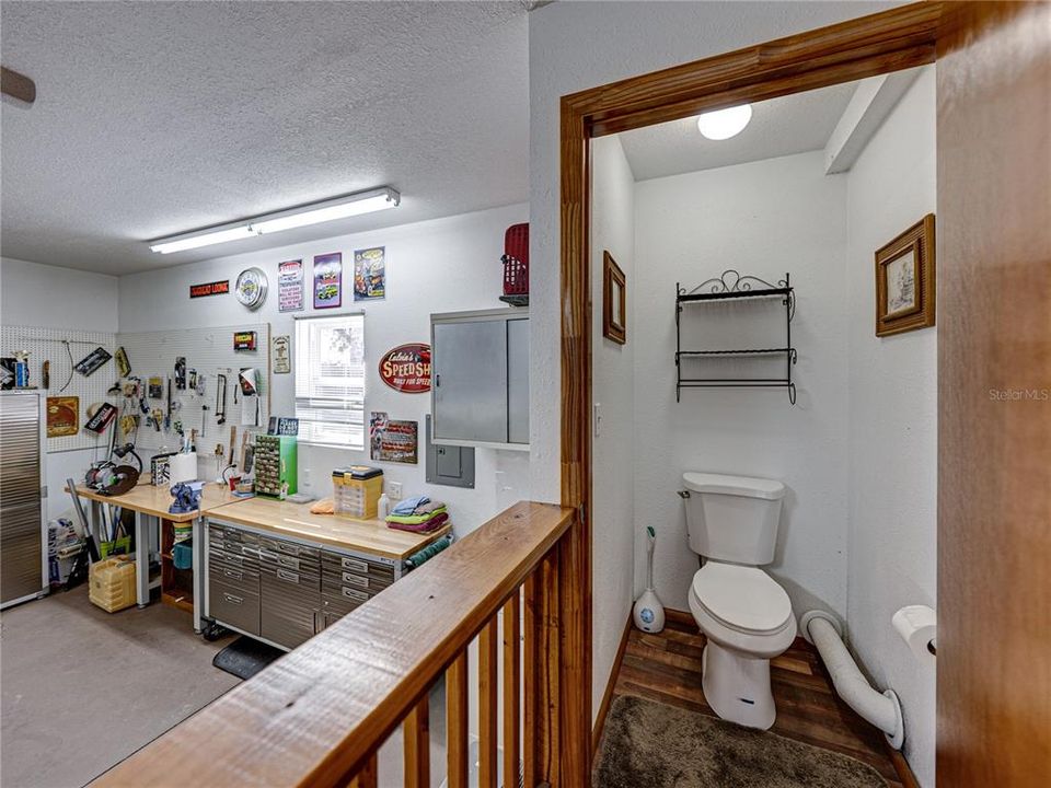 For Sale: $325,000 (2 beds, 2 baths, 1680 Square Feet)