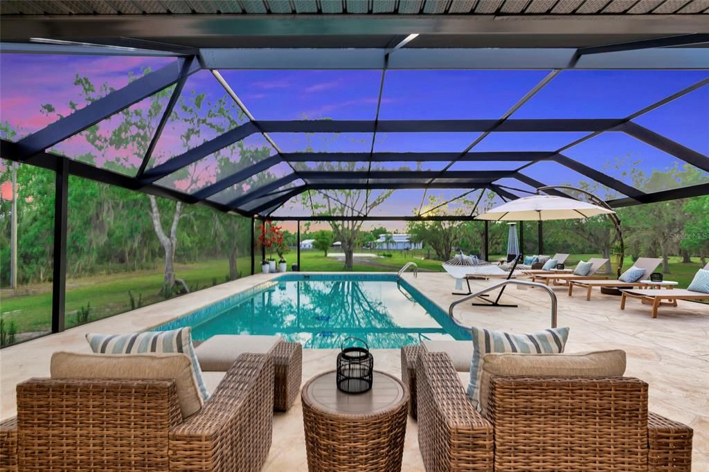 Под контрактом: $1,999,990 (4 спален, 3 ванн, 3800 Квадратных фут)