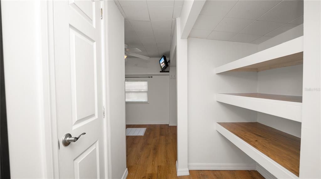 En Venta: $65,000 (3 camas, 1 baños, 700 Pies cuadrados)