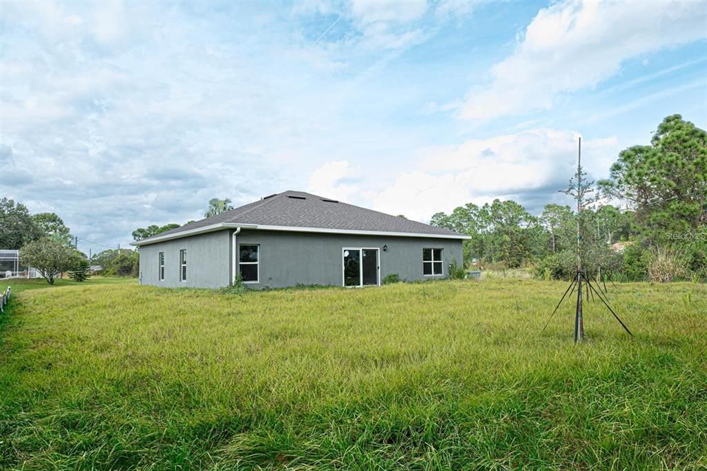 待售: $324,900 (4 贝兹, 2 浴室, 1724 平方英尺)