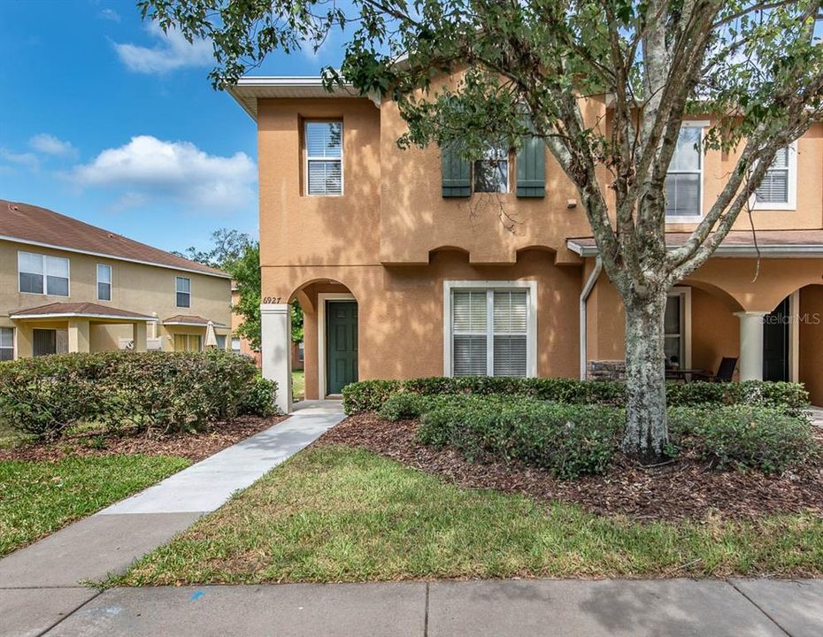 Recientemente alquilado: $2,050 (3 camas, 2 baños, 1477 Pies cuadrados)