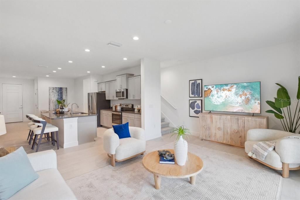 出租: $2,700 (3 贝兹, 2 浴室, 1994 平方英尺)