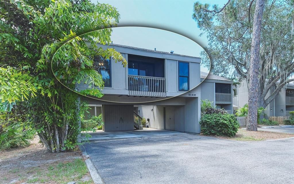 Recently Sold: $155,000 (1 beds, 1 baths, 736 Square Feet)