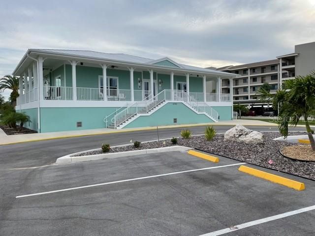 На продажу: $145,000 (0.22 acres)