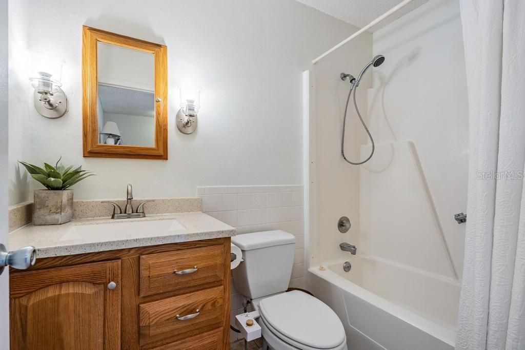 En Venta: $349,000 (3 camas, 2 baños, 1445 Pies cuadrados)