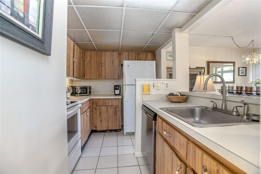 Activo con contrato: $168,000 (2 camas, 2 baños, 897 Pies cuadrados)