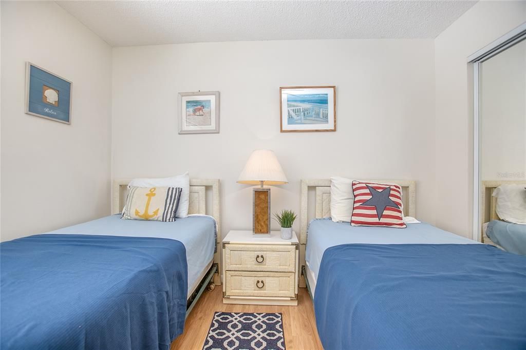 Activo con contrato: $168,000 (2 camas, 2 baños, 897 Pies cuadrados)