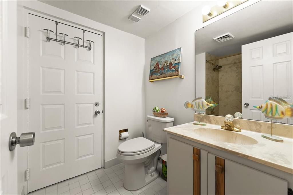 На продажу: $699,000 (4 спален, 4 ванн, 2790 Квадратных фут)