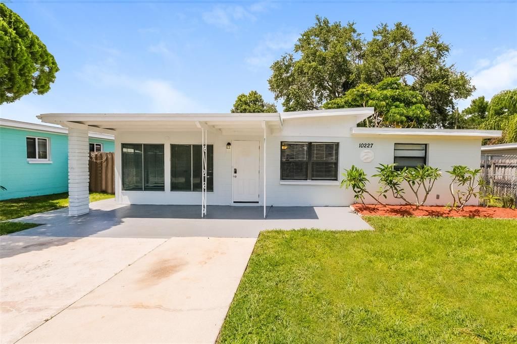 Recientemente alquilado: $2,570 (3 camas, 2 baños, 1387 Pies cuadrados)