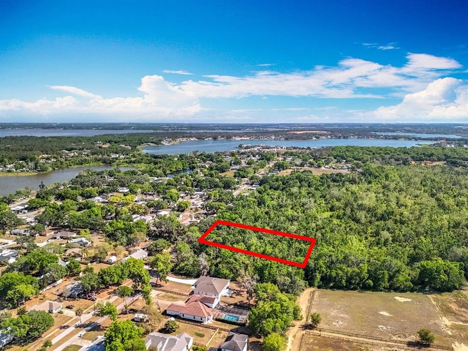 Vendido Recientemente: $140,000 (0.77 acres)