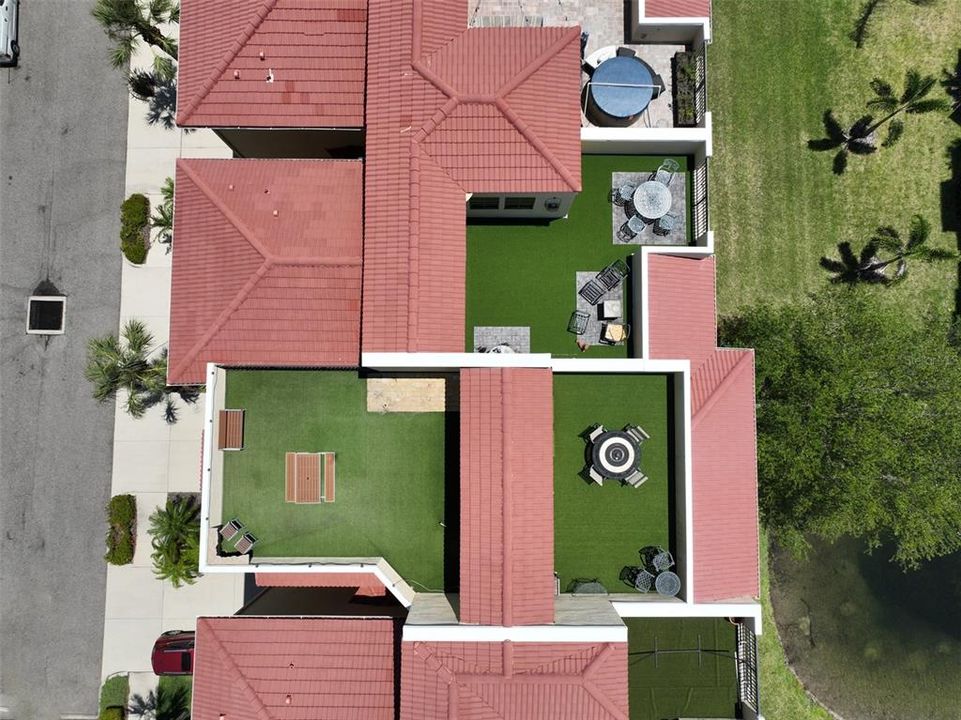 En Venta: $564,900 (3 camas, 3 baños, 2763 Pies cuadrados)