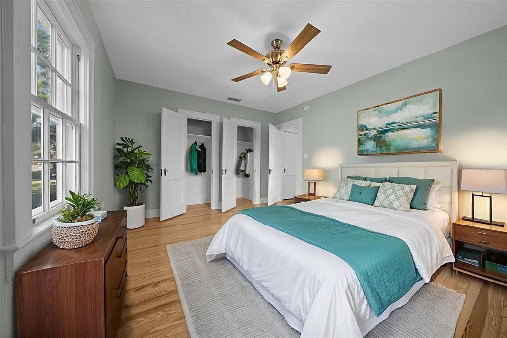 Active With Contract: $349,000 (3 beds, 2 baths, 1971 Square Feet)