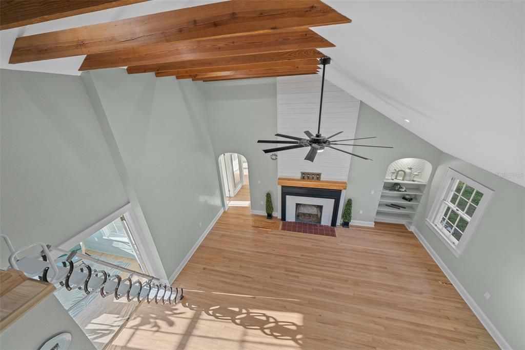 Active With Contract: $349,000 (3 beds, 2 baths, 1971 Square Feet)