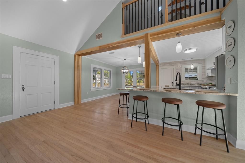 Active With Contract: $349,000 (3 beds, 2 baths, 1971 Square Feet)