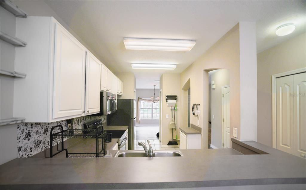 En Venta: $240,000 (2 camas, 2 baños, 1383 Pies cuadrados)