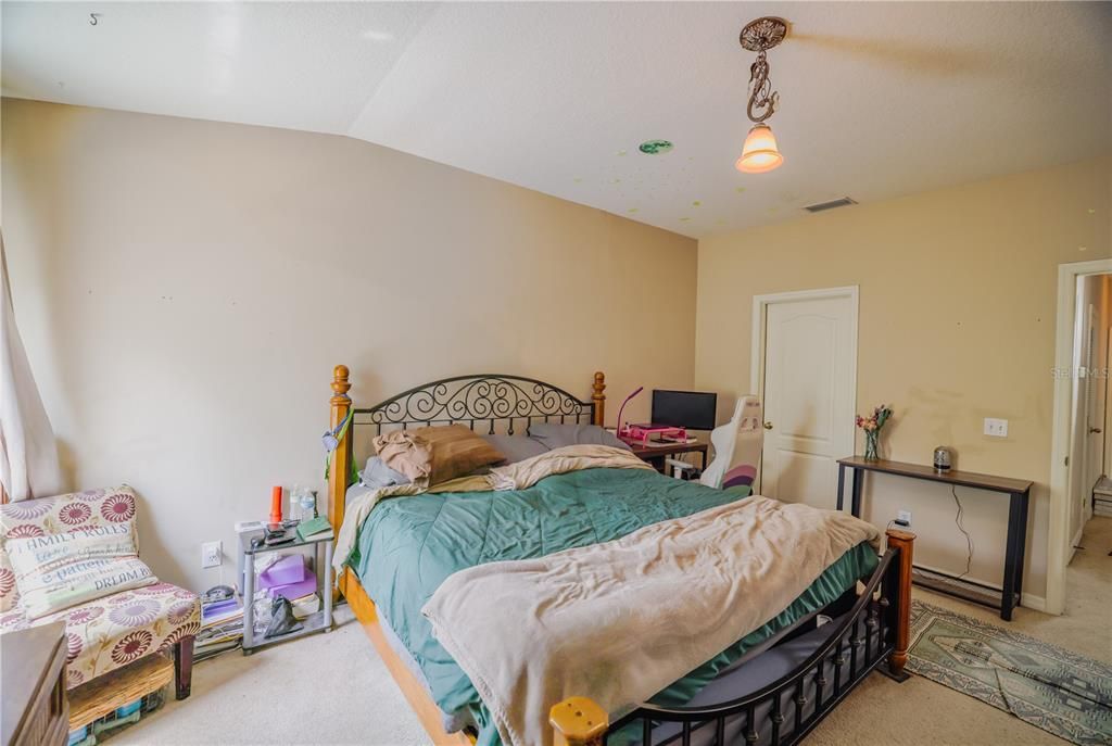 En Venta: $240,000 (2 camas, 2 baños, 1383 Pies cuadrados)