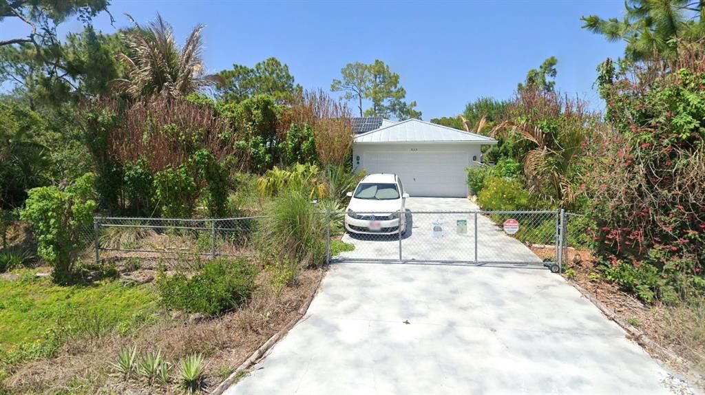 Recently Sold: $350,000 (3 beds, 2 baths, 1624 Square Feet)