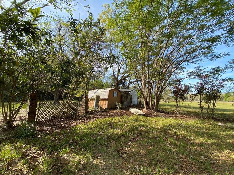 На продажу: $225,000 (6.40 acres)