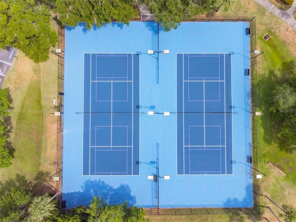 待售: $899,000 (5 贝兹, 3 浴室, 3570 平方英尺)