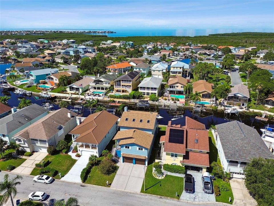 待售: $899,000 (5 贝兹, 3 浴室, 3570 平方英尺)