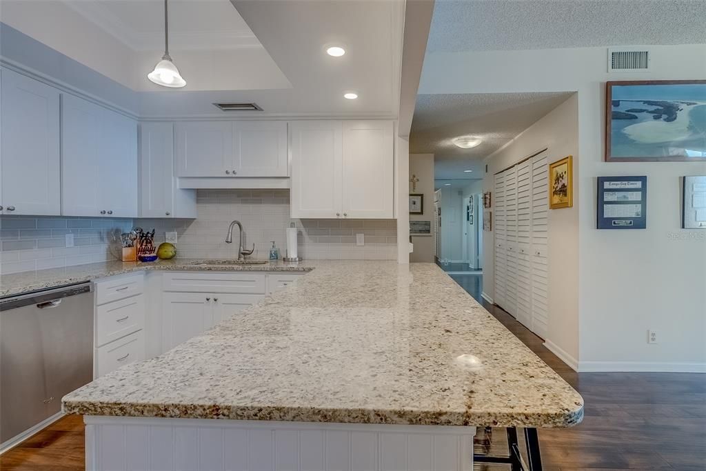 En Venta: $644,900 (2 camas, 2 baños, 1403 Pies cuadrados)