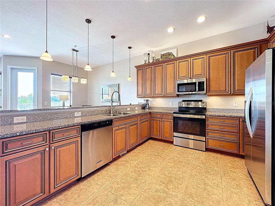 待售: $849,900 (3 贝兹, 3 浴室, 2400 平方英尺)