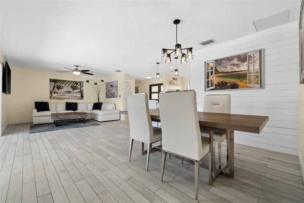 For Sale: $1,375,000 (4 beds, 3 baths, 2071 Square Feet)