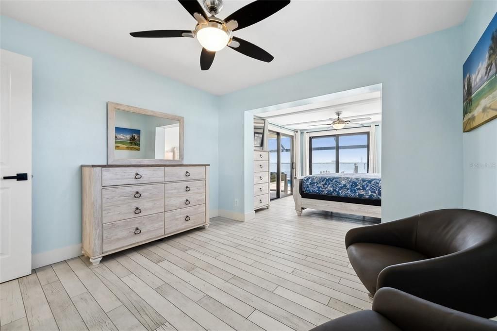 For Sale: $1,375,000 (4 beds, 3 baths, 2071 Square Feet)