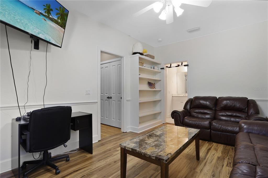 待售: $1,550,000 (5 贝兹, 4 浴室, 5360 平方英尺)