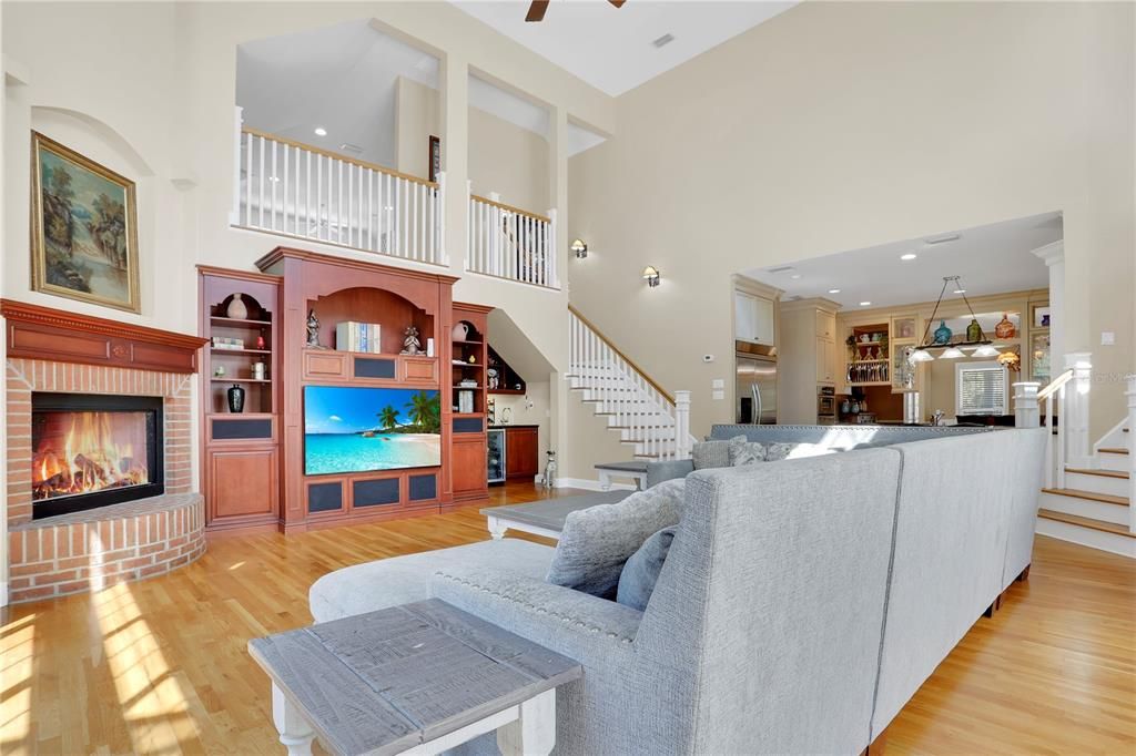 待售: $1,550,000 (5 贝兹, 4 浴室, 5360 平方英尺)