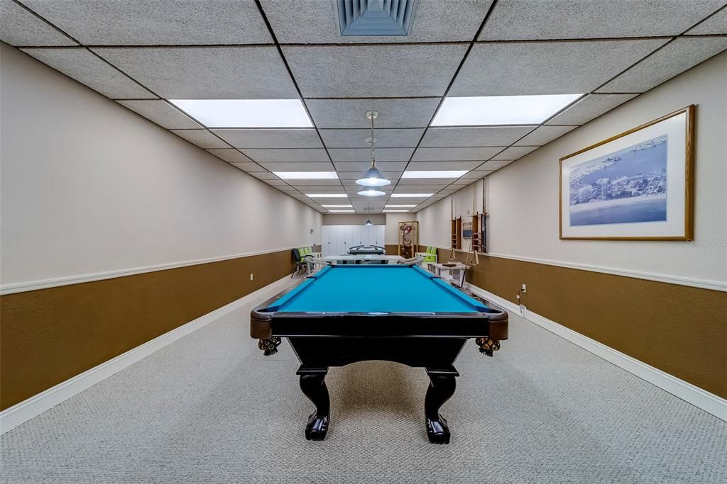 Active With Contract: $2,975 (1 beds, 1 baths, 1060 Square Feet)