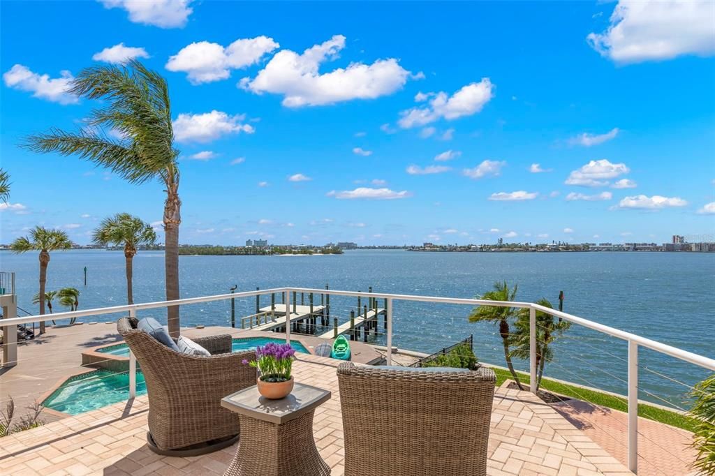 For Sale: $3,750,000 (4 beds, 4 baths, 5254 Square Feet)