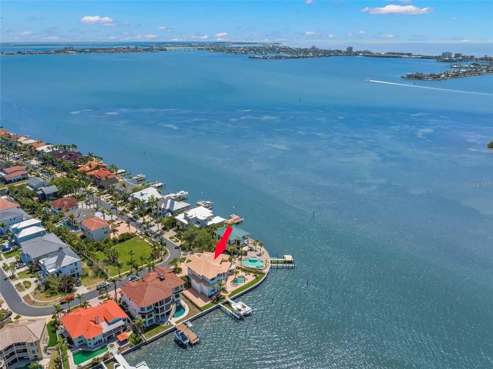 For Sale: $3,750,000 (4 beds, 4 baths, 5254 Square Feet)