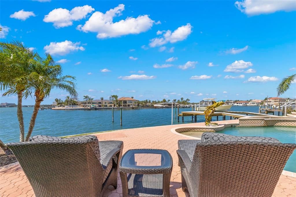 For Sale: $3,750,000 (4 beds, 4 baths, 5254 Square Feet)