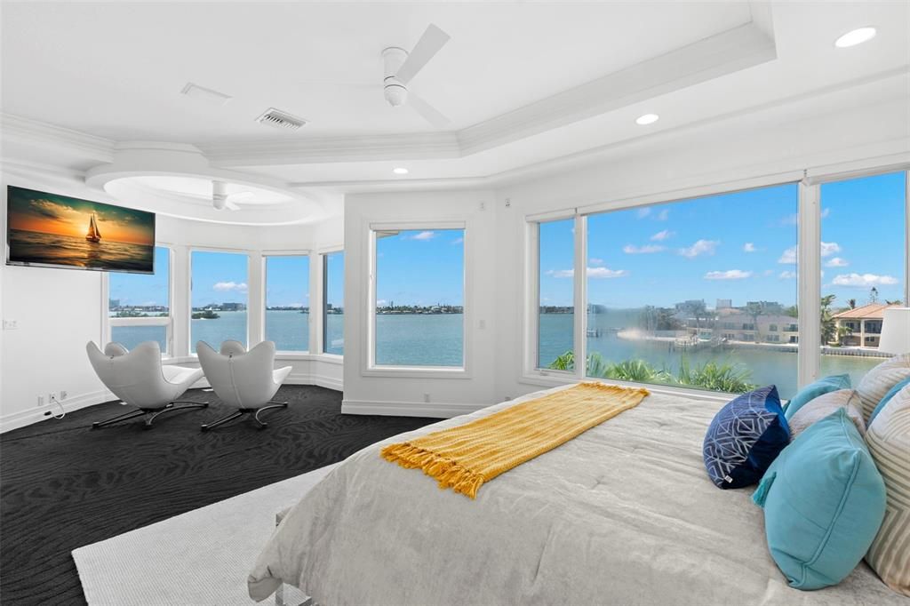 For Sale: $3,750,000 (4 beds, 4 baths, 5254 Square Feet)