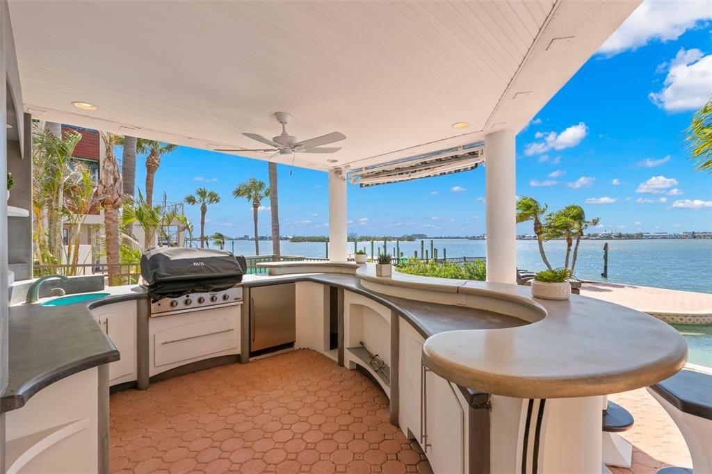 For Sale: $3,750,000 (4 beds, 4 baths, 5254 Square Feet)