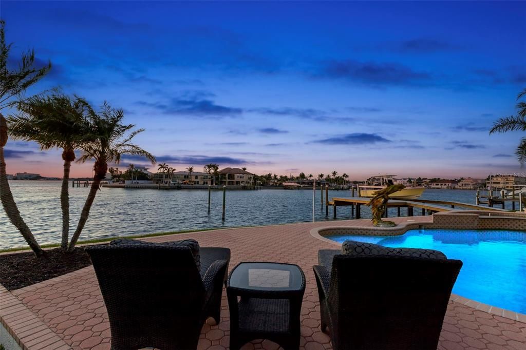 For Sale: $3,750,000 (4 beds, 4 baths, 5254 Square Feet)