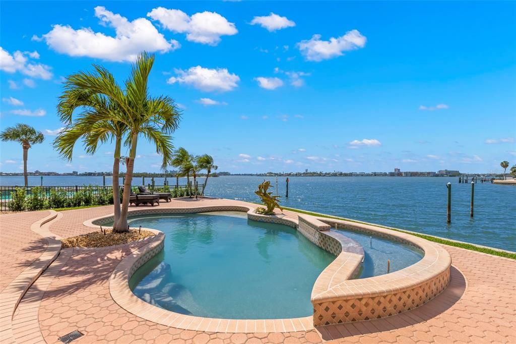 For Sale: $3,750,000 (4 beds, 4 baths, 5254 Square Feet)