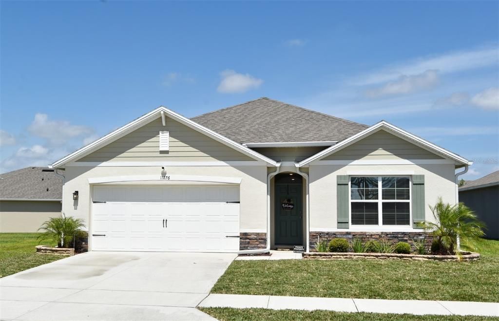 Vendido Recientemente: $389,900 (4 camas, 2 baños, 1846 Pies cuadrados)