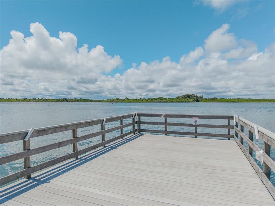 En Venta: $1,749,000 (4 camas, 3 baños, 2610 Pies cuadrados)