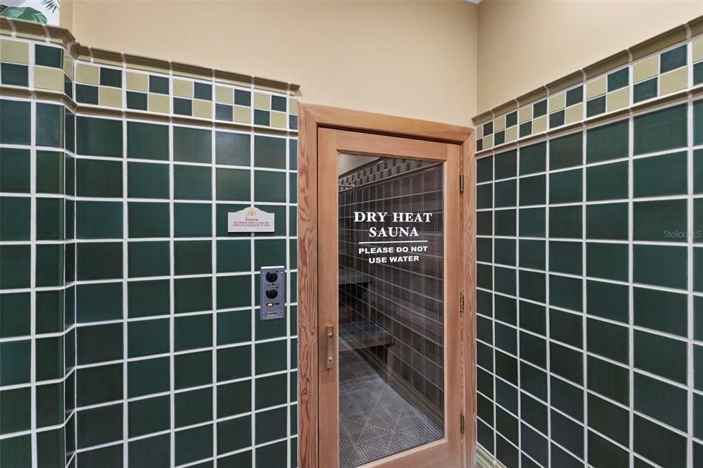 En Venta: $1,749,000 (4 camas, 3 baños, 2610 Pies cuadrados)