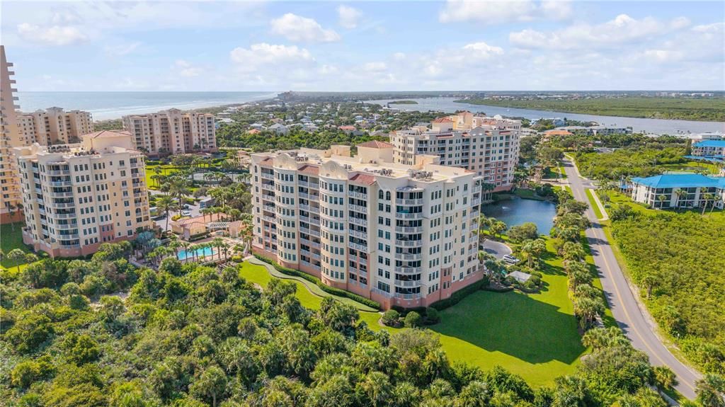 En Venta: $1,749,000 (4 camas, 3 baños, 2610 Pies cuadrados)