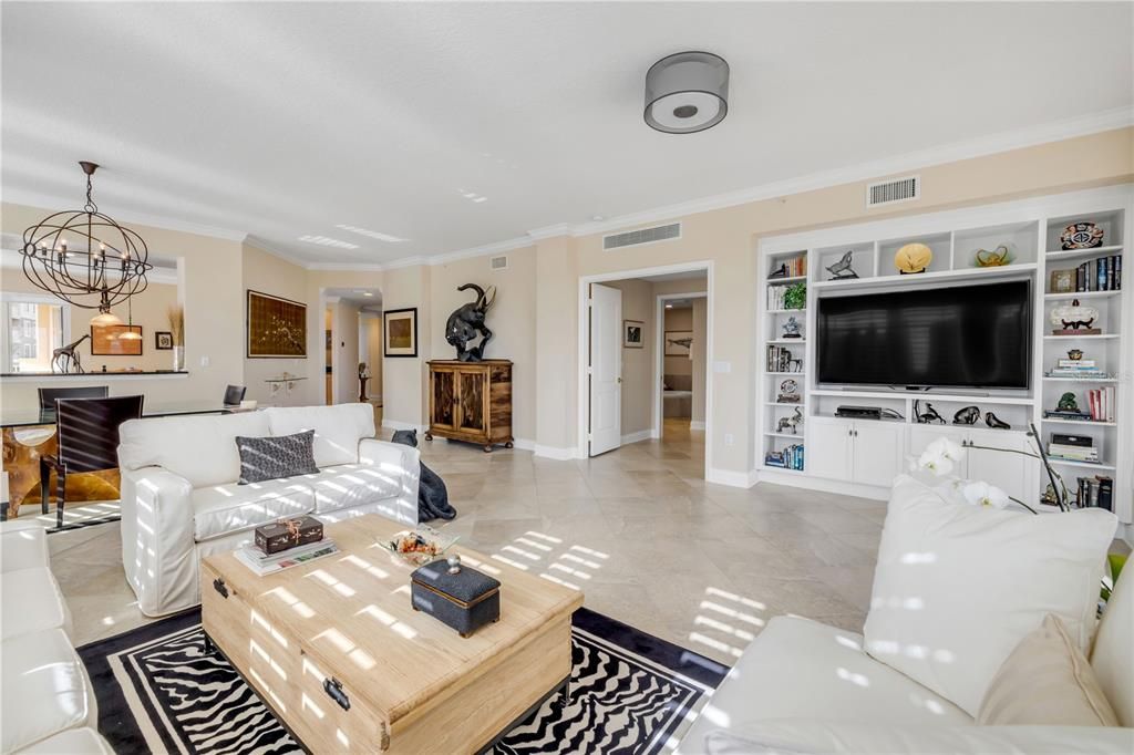 En Venta: $1,749,000 (4 camas, 3 baños, 2610 Pies cuadrados)