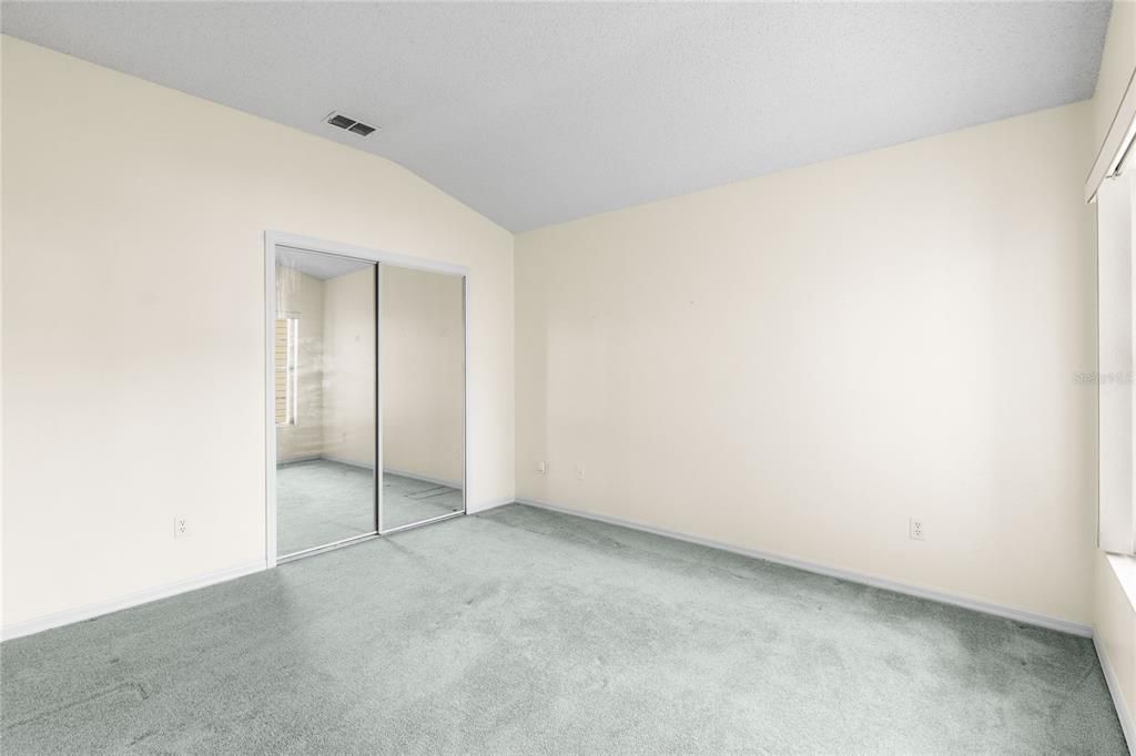 For Sale: $250,000 (3 beds, 2 baths, 1469 Square Feet)