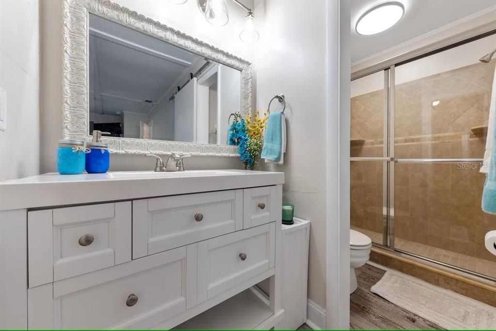 For Sale: $535,000 (2 beds, 2 baths, 1225 Square Feet)