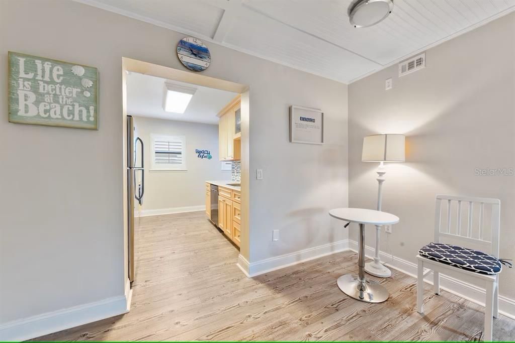 For Sale: $535,000 (2 beds, 2 baths, 1225 Square Feet)