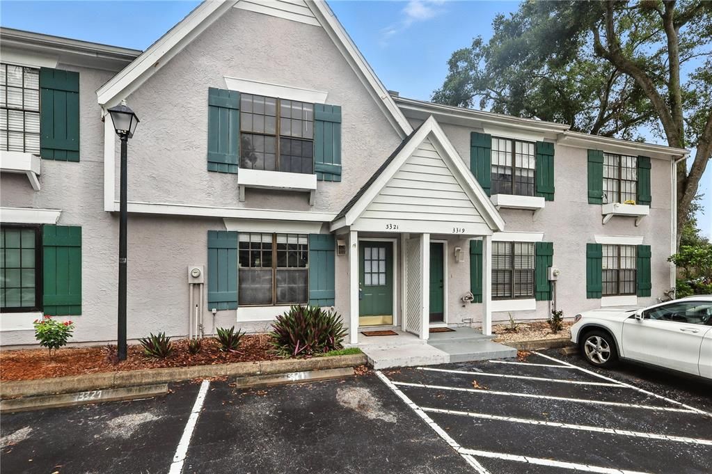 For Sale: $249,000 (2 beds, 2 baths, 1088 Square Feet)