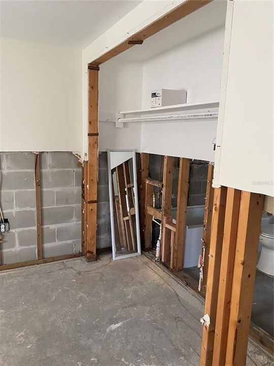 Activo con contrato: $199,000 (2 camas, 1 baños, 816 Pies cuadrados)