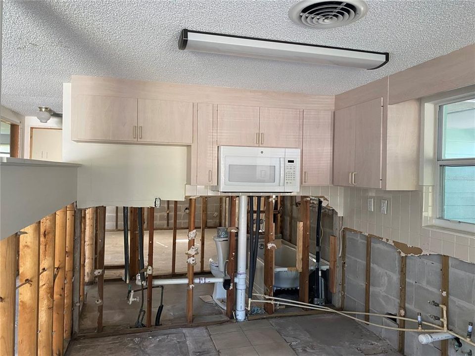 Activo con contrato: $199,000 (2 camas, 1 baños, 816 Pies cuadrados)