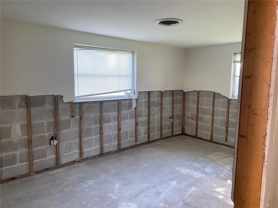 Activo con contrato: $199,000 (2 camas, 1 baños, 816 Pies cuadrados)